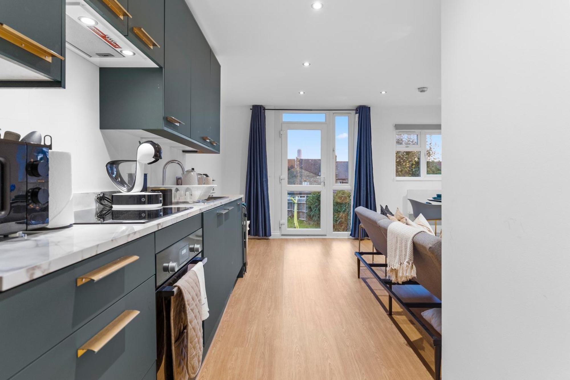 Modern Apartments London With Free Wifi 외부 사진