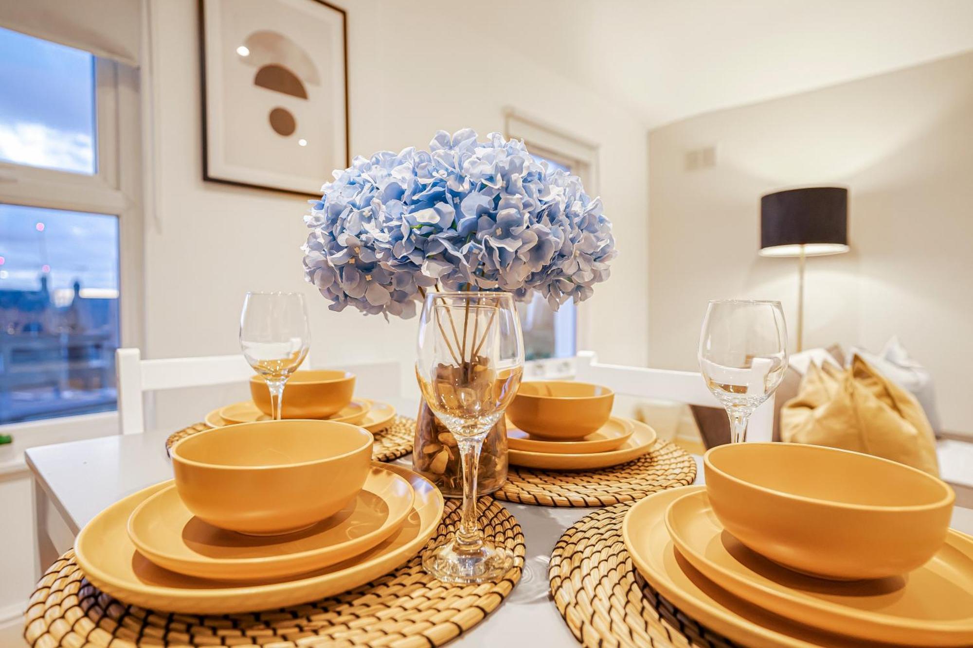 Modern Apartments London With Free Wifi 외부 사진