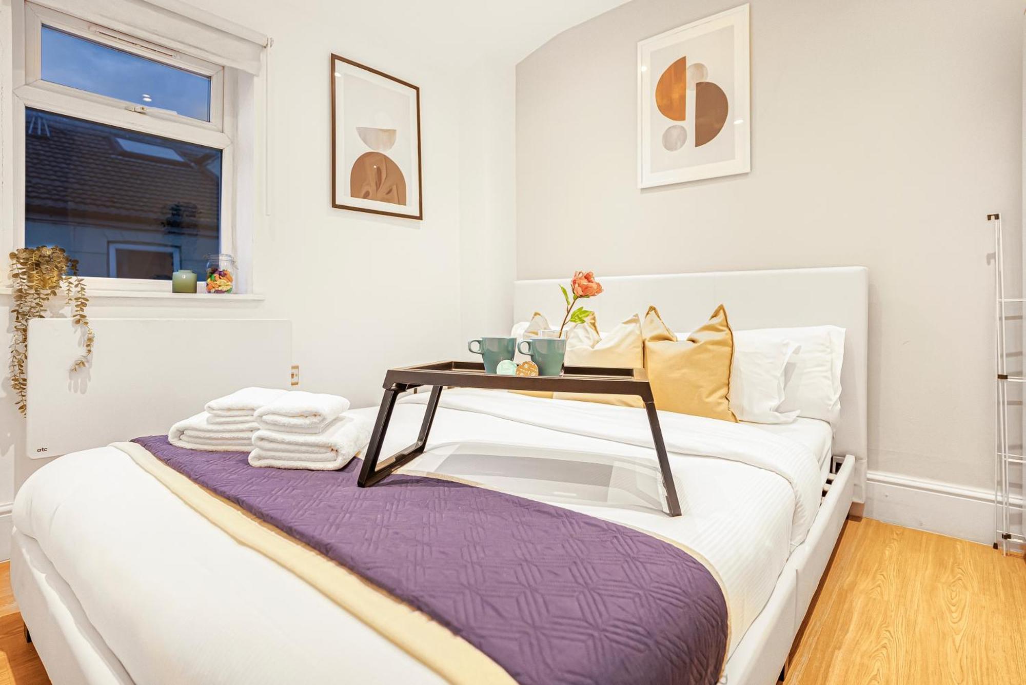 Modern Apartments London With Free Wifi 외부 사진
