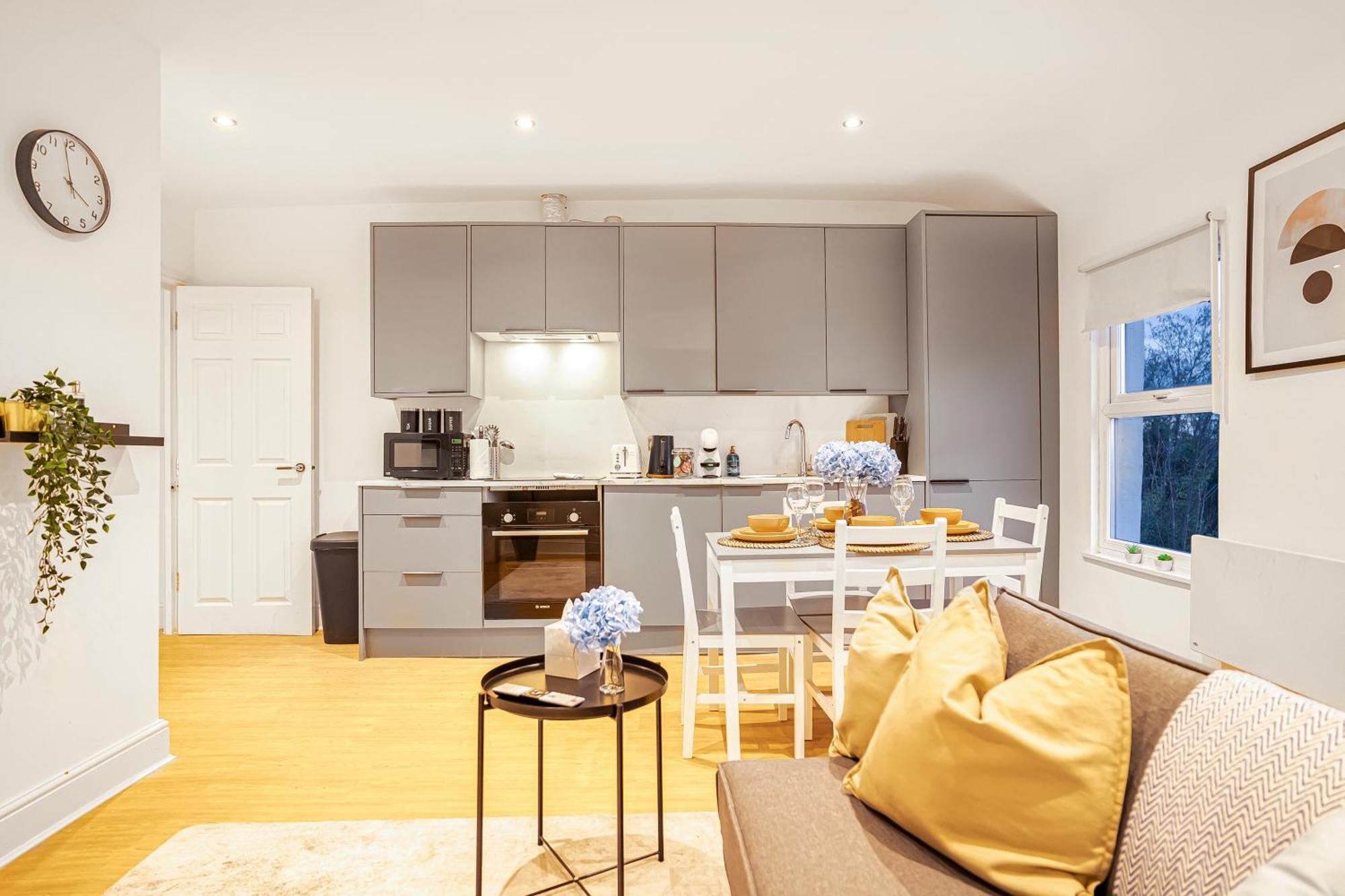 Modern Apartments London With Free Wifi 외부 사진